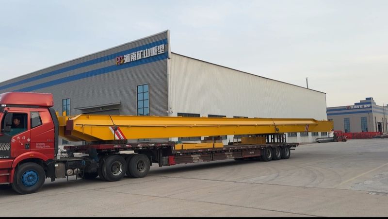 電動(dòng)葫蘆橋式起重機(jī) LH10t-27.95m 電動(dòng)單梁起重機(jī) LD5t—23.3m 制作完成，發(fā)往浙江省金華市交付客戶使用